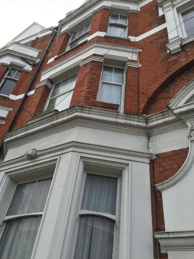 Apartamento Stunning 2 Bed Flat Shepherds Bush Londres Exterior foto